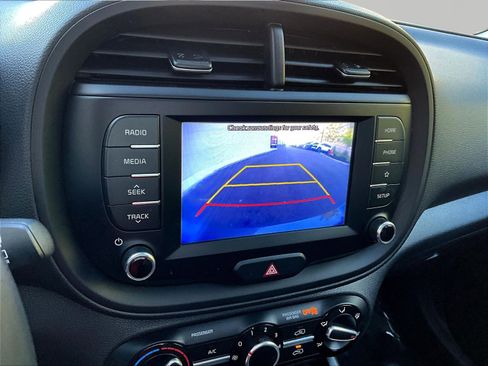 Certified 2021 Kia Soul GT-Line FWD image 14