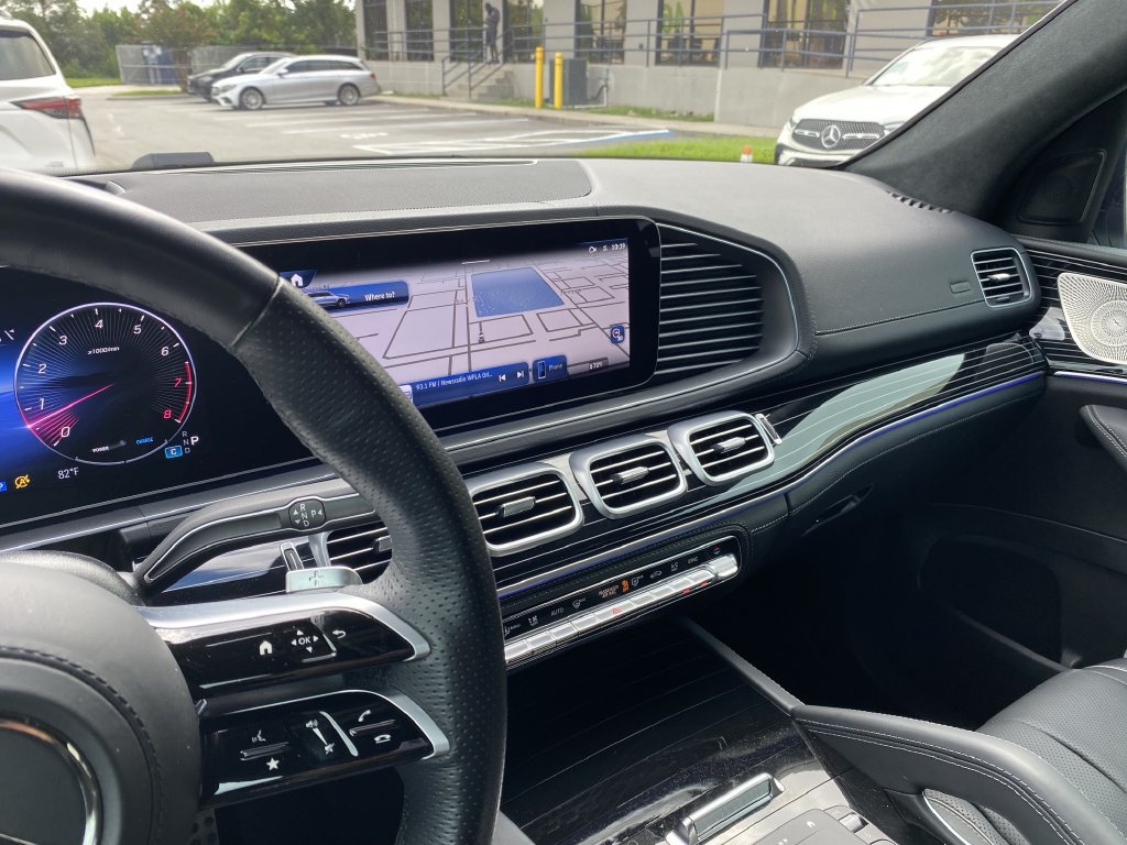 Certified 2025 Mercedes-Benz GLS 580 4MATIC image 9