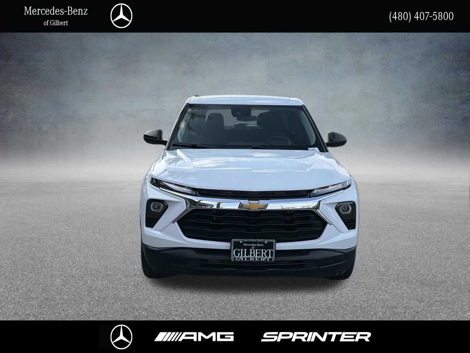 Used 2025 Chevrolet TrailBlazer LS FWD image 2