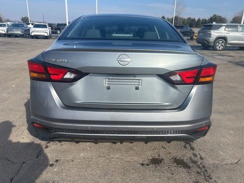 Used 2023 Nissan Altima 2.5 S image 6