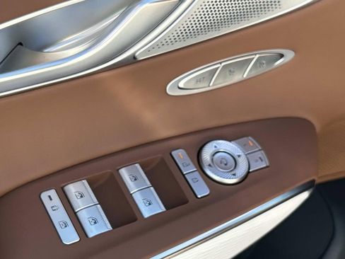 New 2026 Genesis GV70 2.5T Advanced image 19