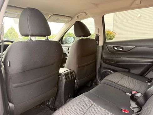 Used 2020 Nissan Rogue S w/ Special Edition Package AWD/4WD image 21