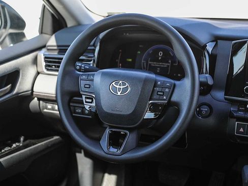 New 2026 Toyota Camry LE image 17