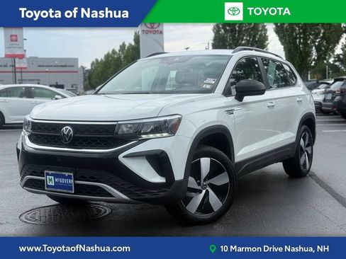 Used 2024 Volkswagen Taos S AWD/4WD image 1