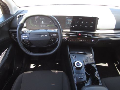 Used 2026 Kia Sportage S AWD/4WD image 16