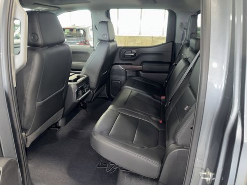 Used 2019 GMC Sierra 1500 SLT w/ SLT Premium Plus Package AWD/4WD image 15