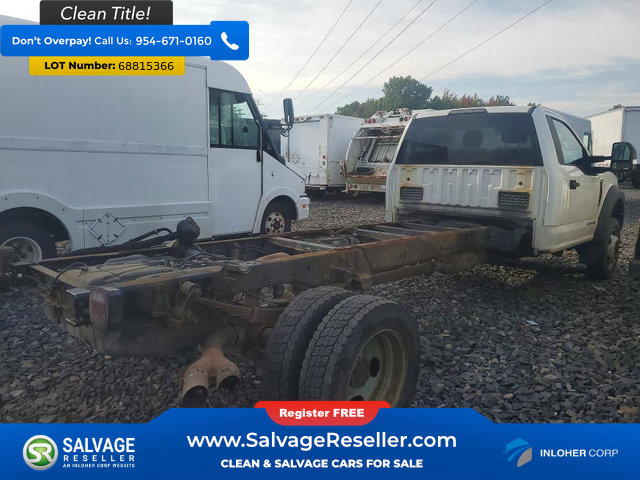 Used 2017 Ford F550 2WD Regular Cab Super Duty w/ XLT Value Package image 4