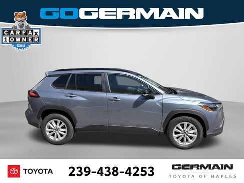 Used 2026 Toyota Corolla Cross LE FWD image 5