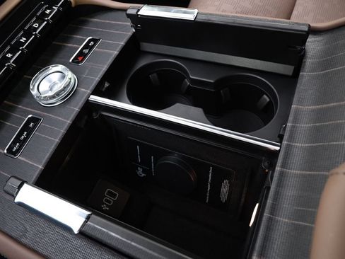 New 2027 Lincoln Navigator L Black Label AWD/4WD image 29