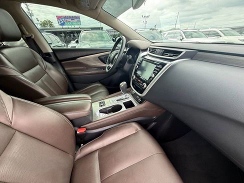 Used 2018 Nissan Murano Platinum w/ Cargo Package FWD image 25