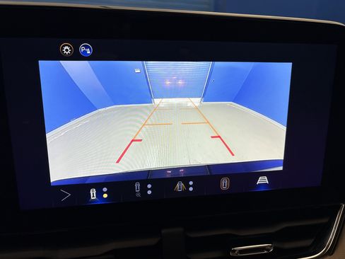 Used 2026 Chevrolet Equinox ACTIV w/ Safety and Technology Package image 20