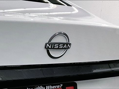 New 2026 Nissan Sentra SV w/ SV Convenience Package FWD image 19