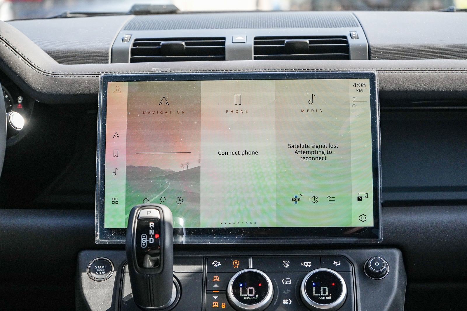 New 2026 Land Rover Defender 110 X-Dynamic SE AWD/4WD image 11