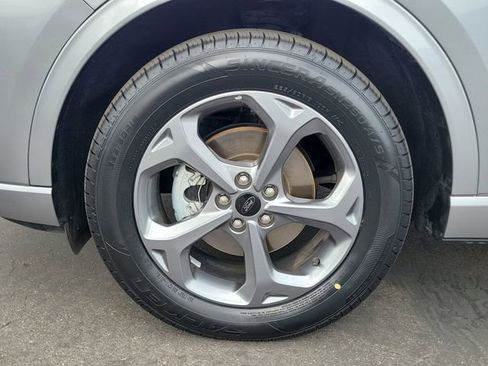 Certified 2024 Ford Escape ST-Line image 25