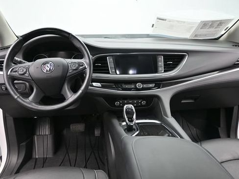 Used 2021 Buick Enclave Avenir w/ Avenir Technology Package FWD image 27