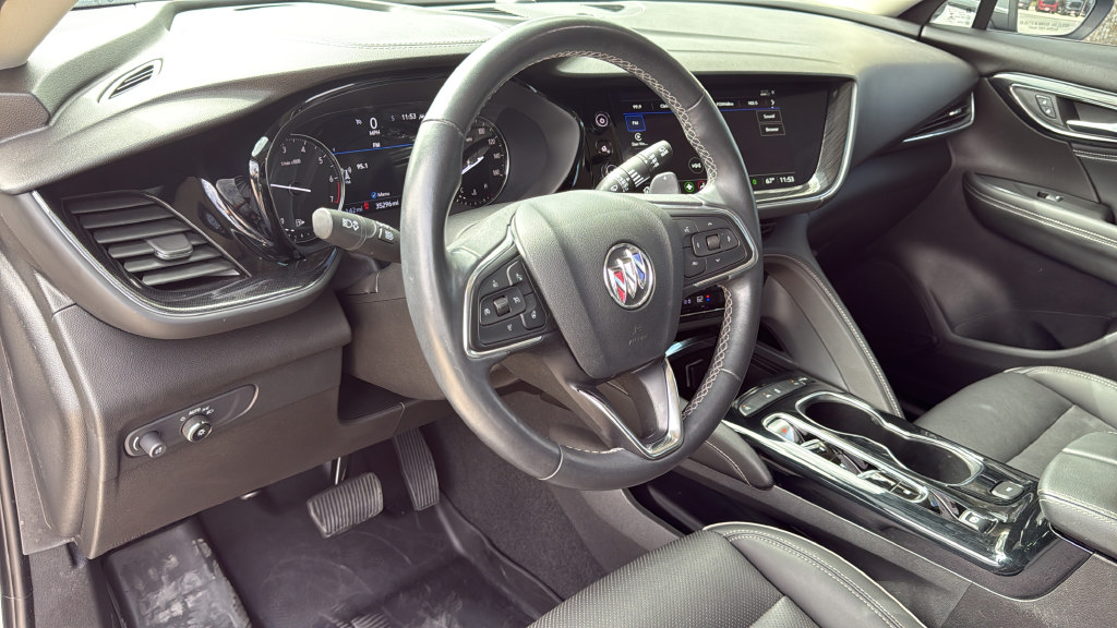 Used 2023 Buick Envision Essence FWD image 20