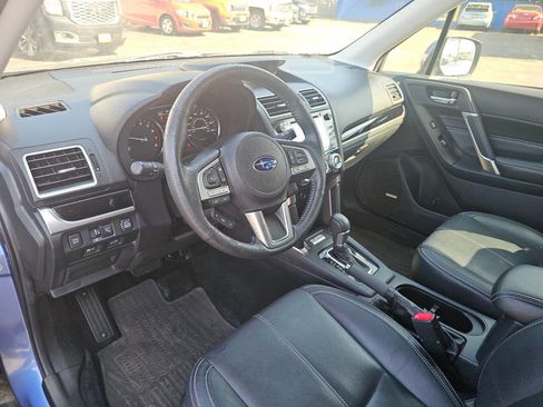 Used 2018 Subaru Forester 2.5i Touring w/ Popular Package #2 image 12