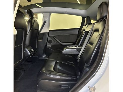 Used 2023 Tesla Model Y Long Range AWD/4WD image 20