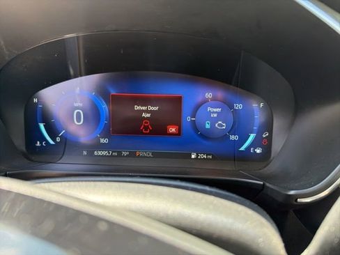 Used 2021 Ford Escape Titanium w/ Titanium Elite Package image 6