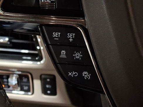 Used 2022 Lincoln Navigator Reserve image 17