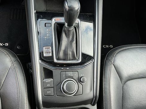 Used 2023 MAZDA CX-5 AWD 2.5 S w/ Premium Package image 21