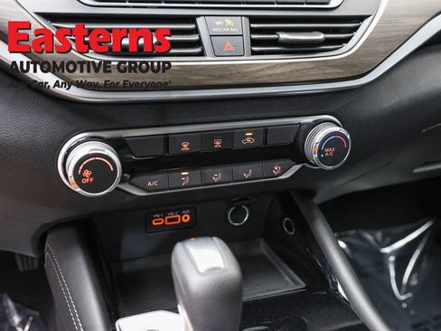 Used 2023 Nissan Altima 2.5 SV FWD image 20