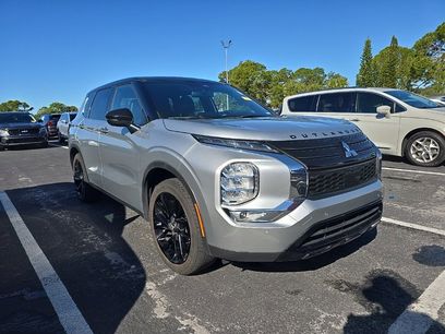 Used 2023 Mitsubishi Outlander SEL