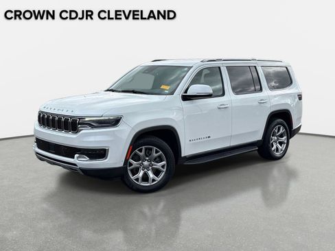 Used 2022 Jeep Wagoneer Series II RWD image 1