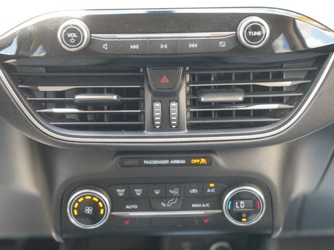 Used 2020 Ford Escape SE FWD image 39