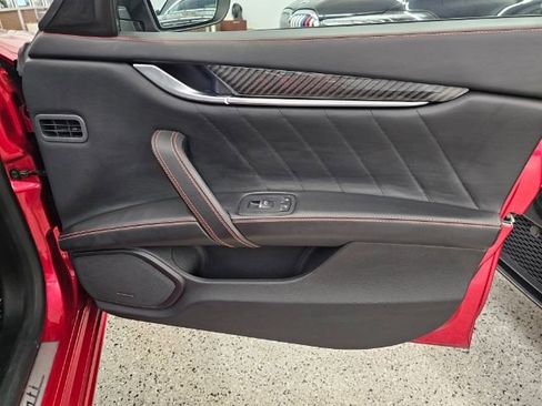 Used 2019 Maserati Ghibli S GranSport Q4 image 28