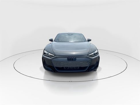 New 2025 Audi RS e-tron GT performance image 3
