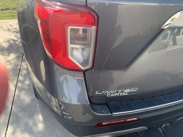 Used 2023 Ford Explorer Limited w/ Limited Technology Package RWD image 3
