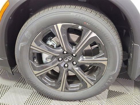 New 2026 INFINITI QX60 Autograph w/ Dark Cargo Package image 10