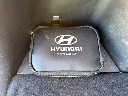 Used 2023 Hyundai Tucson SEL AWD/4WD image 17