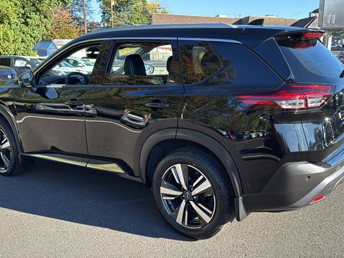 Certified 2023 Nissan Rogue SL w/ SL Premium Package AWD/4WD image 23