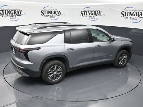 Used 2026 Chevrolet Traverse LT FWD image 27