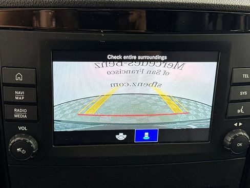 Used 2021 Mercedes-Benz Metris Passenger image 23