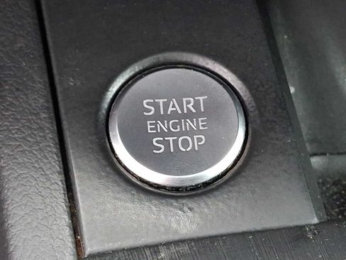 Used 2017 Audi A4 2.0T Premium Plus w/ Premium Plus Package AWD/4WD image 25