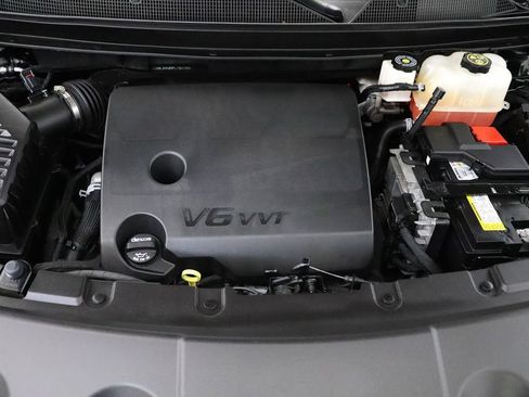 Certified 2023 Chevrolet Traverse LT AWD/4WD image 29