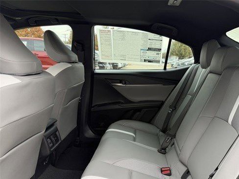 New 2026 Toyota Camry SE image 25