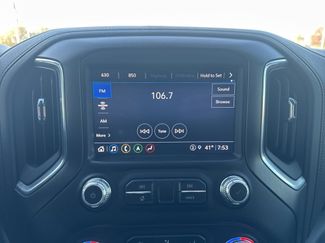 Used 2022 GMC Sierra 2500 AT4 video 3