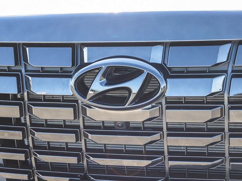 Used 2025 Hyundai Palisade SEL FWD image 11