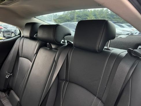 Used 2024 Lexus ES 350 w/ Luxury Package FWD image 19