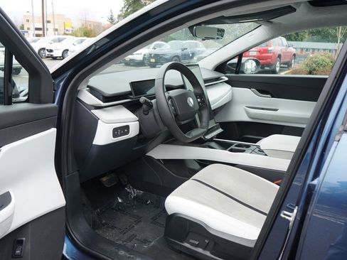 Used 2023 Fisker Ocean One image 20