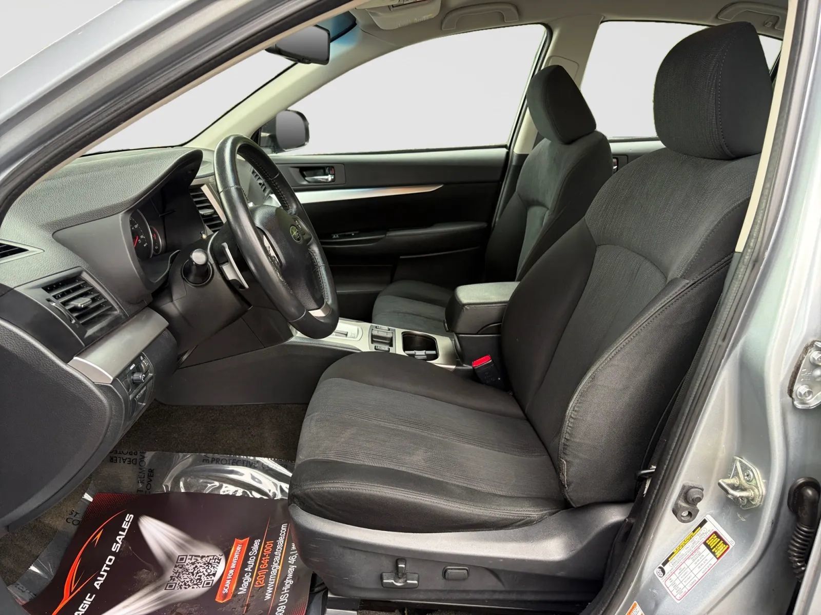Used 2014 Subaru Legacy 2.5i Premium AWD/4WD image 12