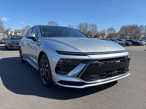 Used 2025 Hyundai Sonata SEL image 1