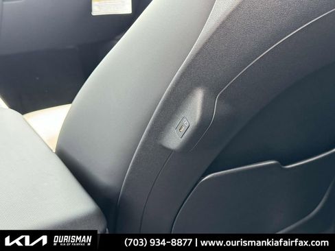 New 2025 Kia EV6 Light w/ Light LR Technology Package image 27