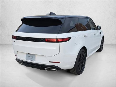 New 2026 Land Rover Range Rover Sport Dynamic SE image 5