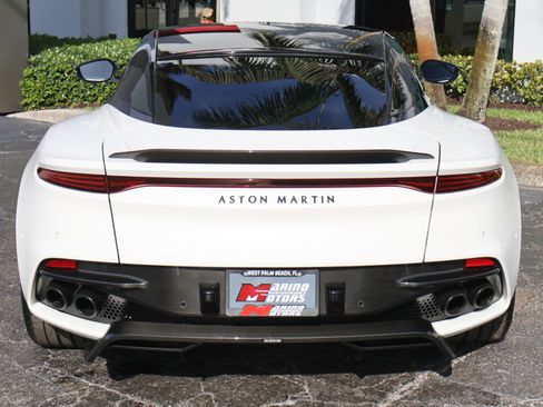 Used 2019 Aston Martin DBS Superleggera image 37