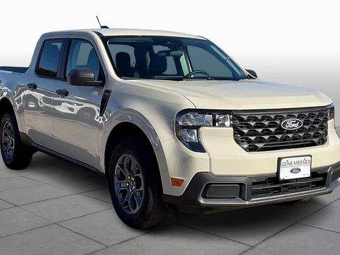 New 2025 Ford Maverick XLT w/ 4K Tow Package image 2